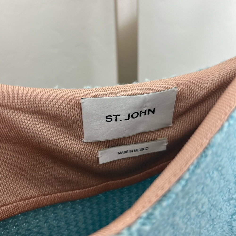 St. John Wool Cashmere Blend Tank Top Blue - Picture 3 of 8